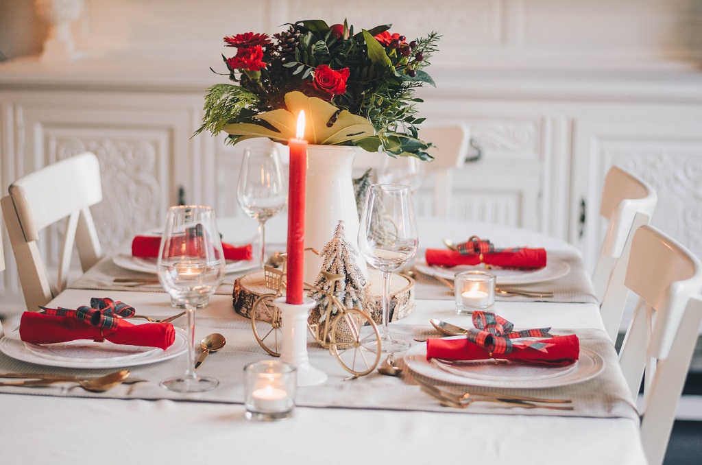 Best Christmas Dinner Ideas and Tips for Hosting Christmas